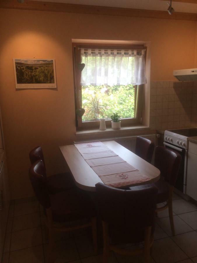 Ferienwohnung Saaletalblick Γιένα Εξωτερικό φωτογραφία